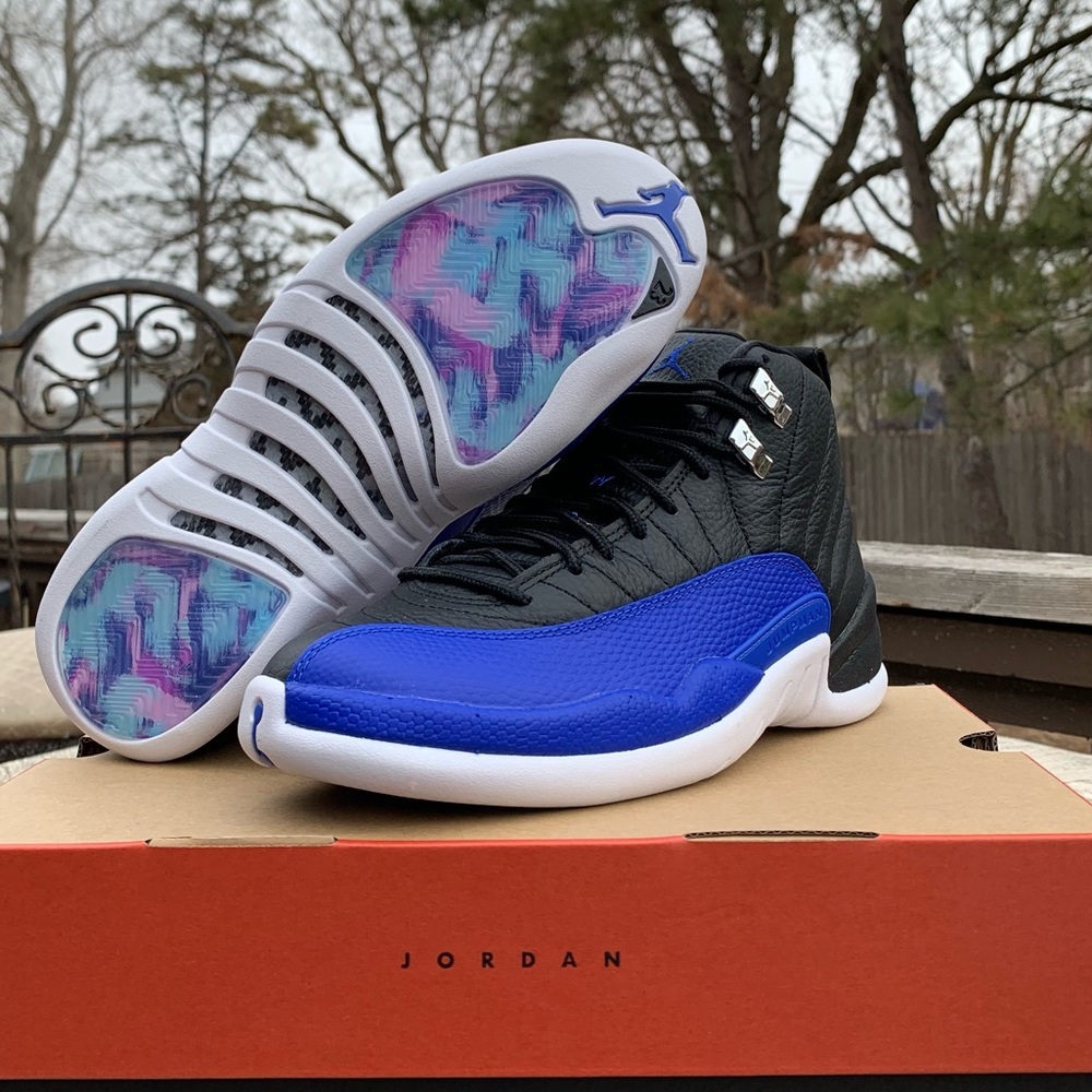 Jordan 12s Retro Hyper Royal Blue